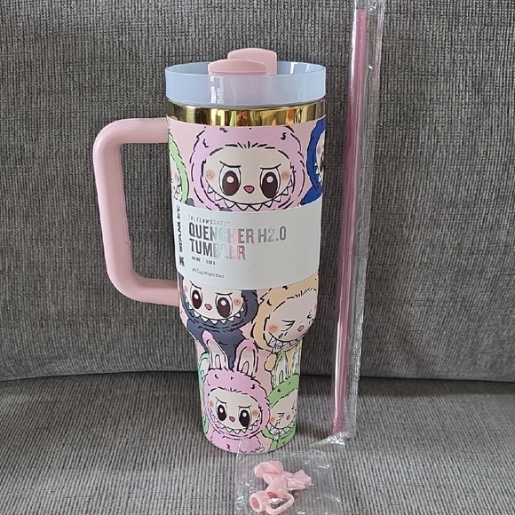 Stanley LoveShackFancy Labubu Quencher H2.0 Tumbler, 40oz. New In Collectors Box - Picture 3 of 13